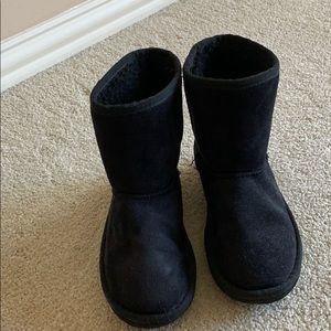 Fuzzy black boots for kids